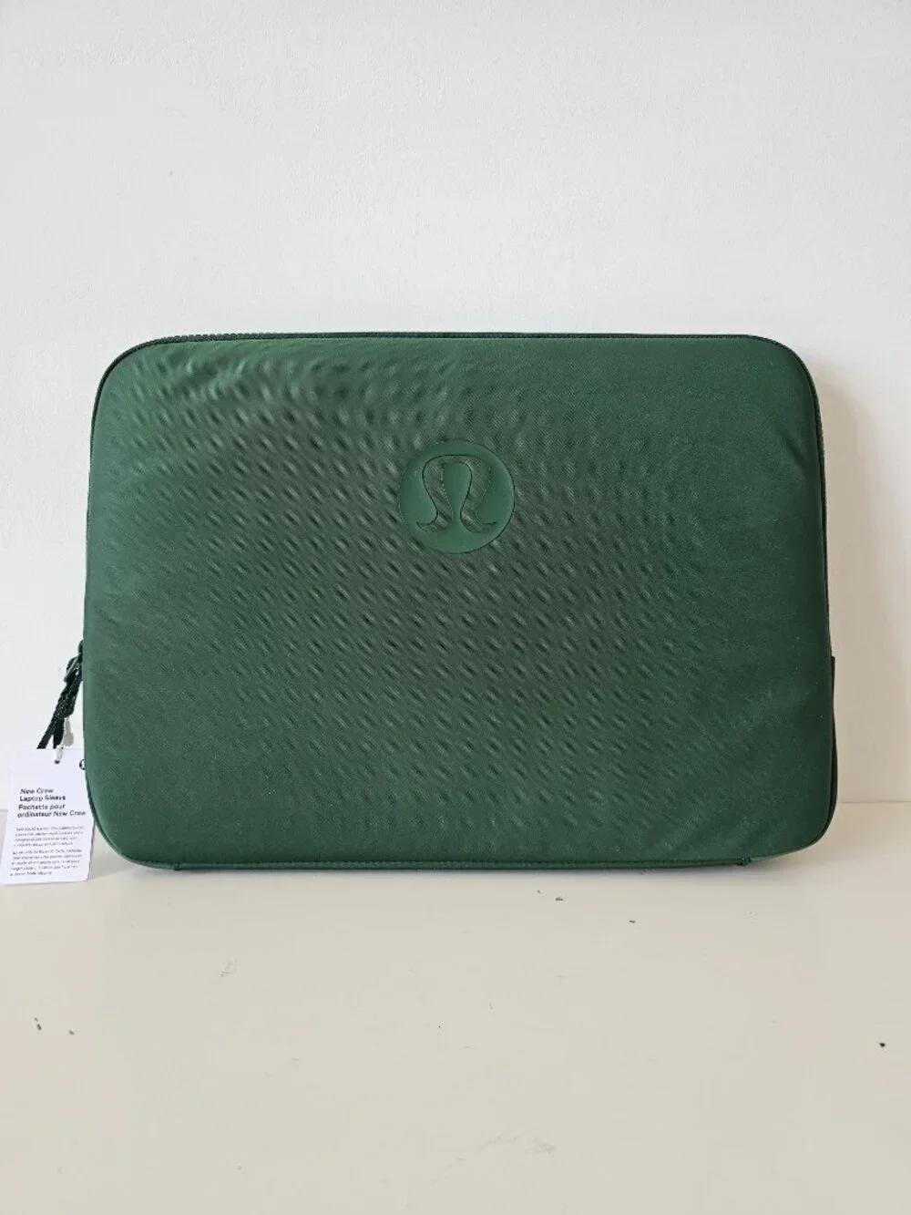 NWT LULULEMON IVYG/WKKI Green Khaki New Crew Laptop Sleeve Zippered One Size OS - Picture 6 of 11